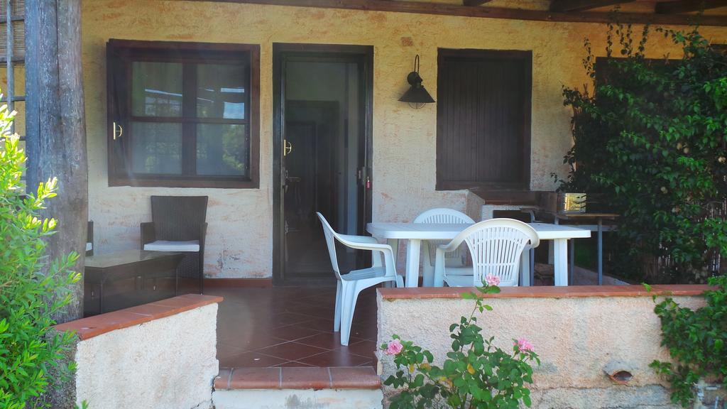 Residence Sottomonte Golfo Aranci Exterior photo